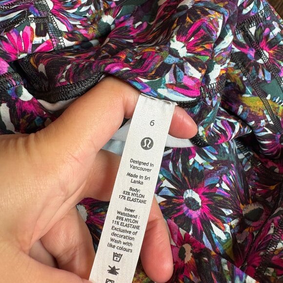 Lululemon Base Pace High-Rise Tight 28" *Brushed Floral Electric Multi - Picture 6 of 7